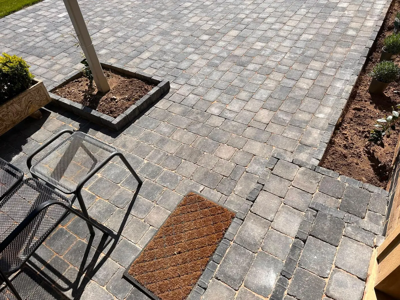Block paving driveway