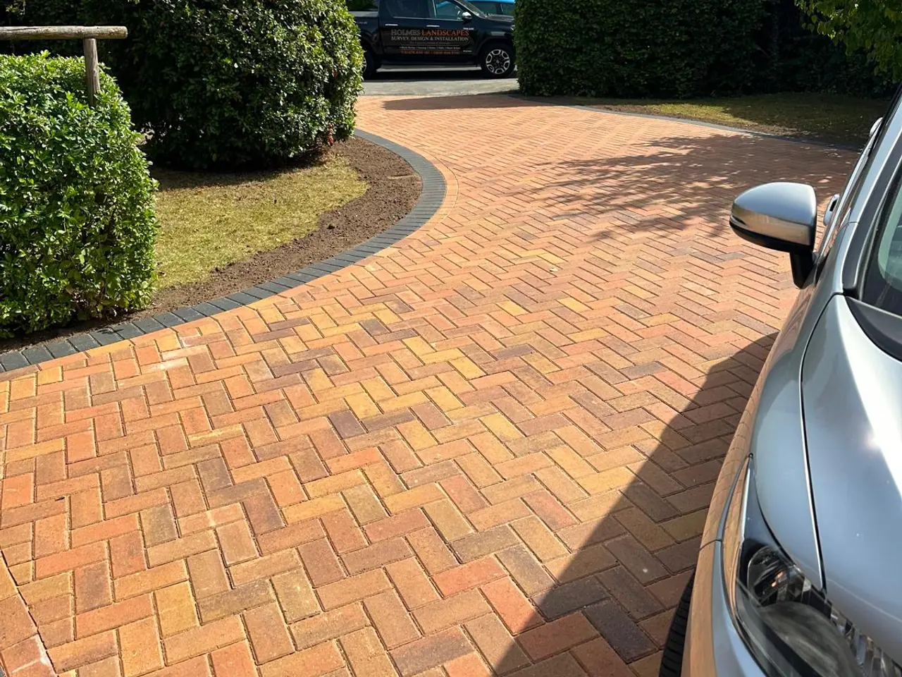 Example of driveways work by Holmes Landscapes